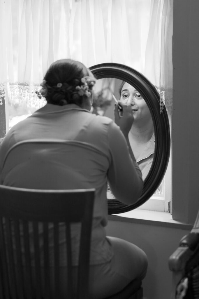 documentary wedding photographer