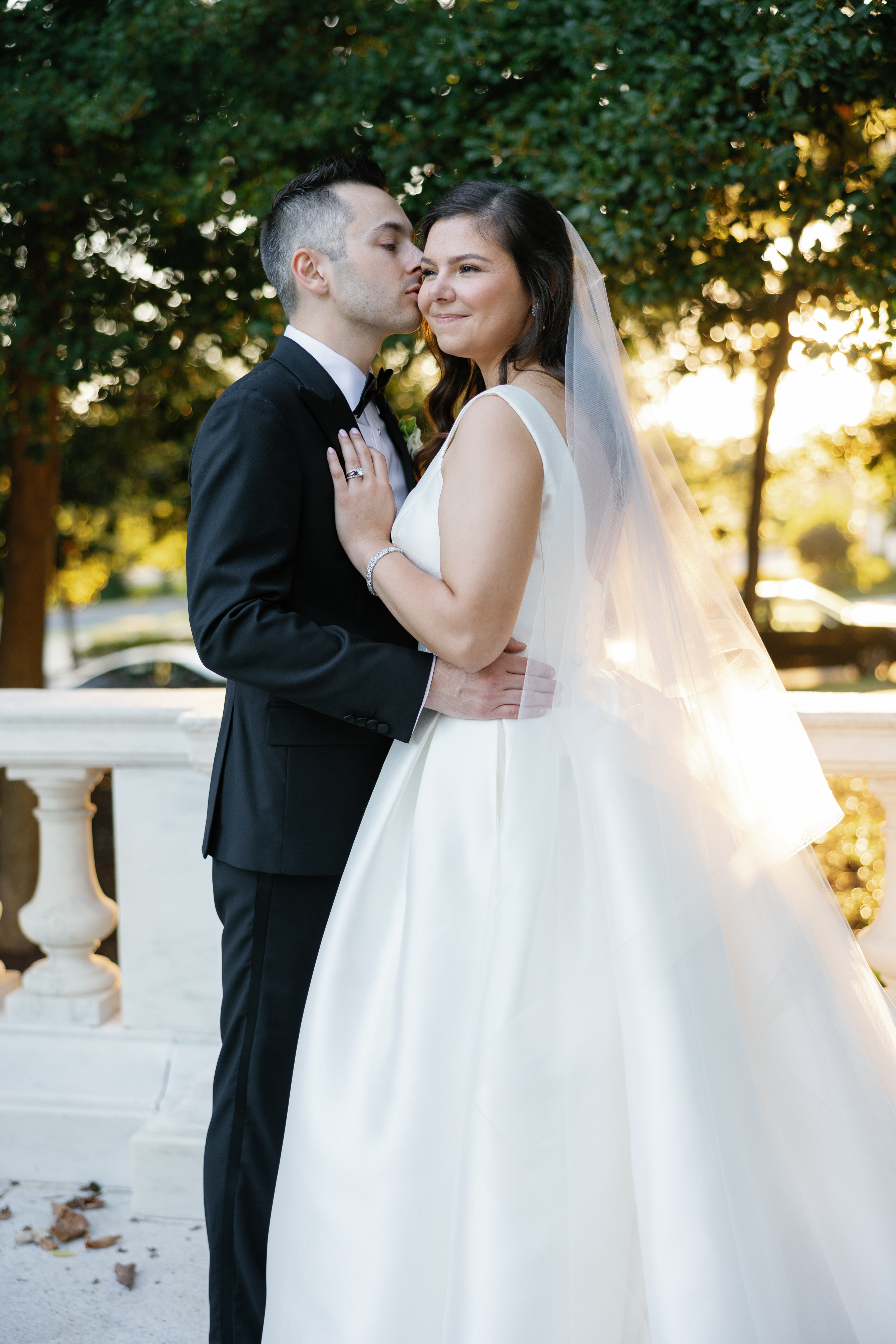 wedding photos at Potomac View Terrace DC