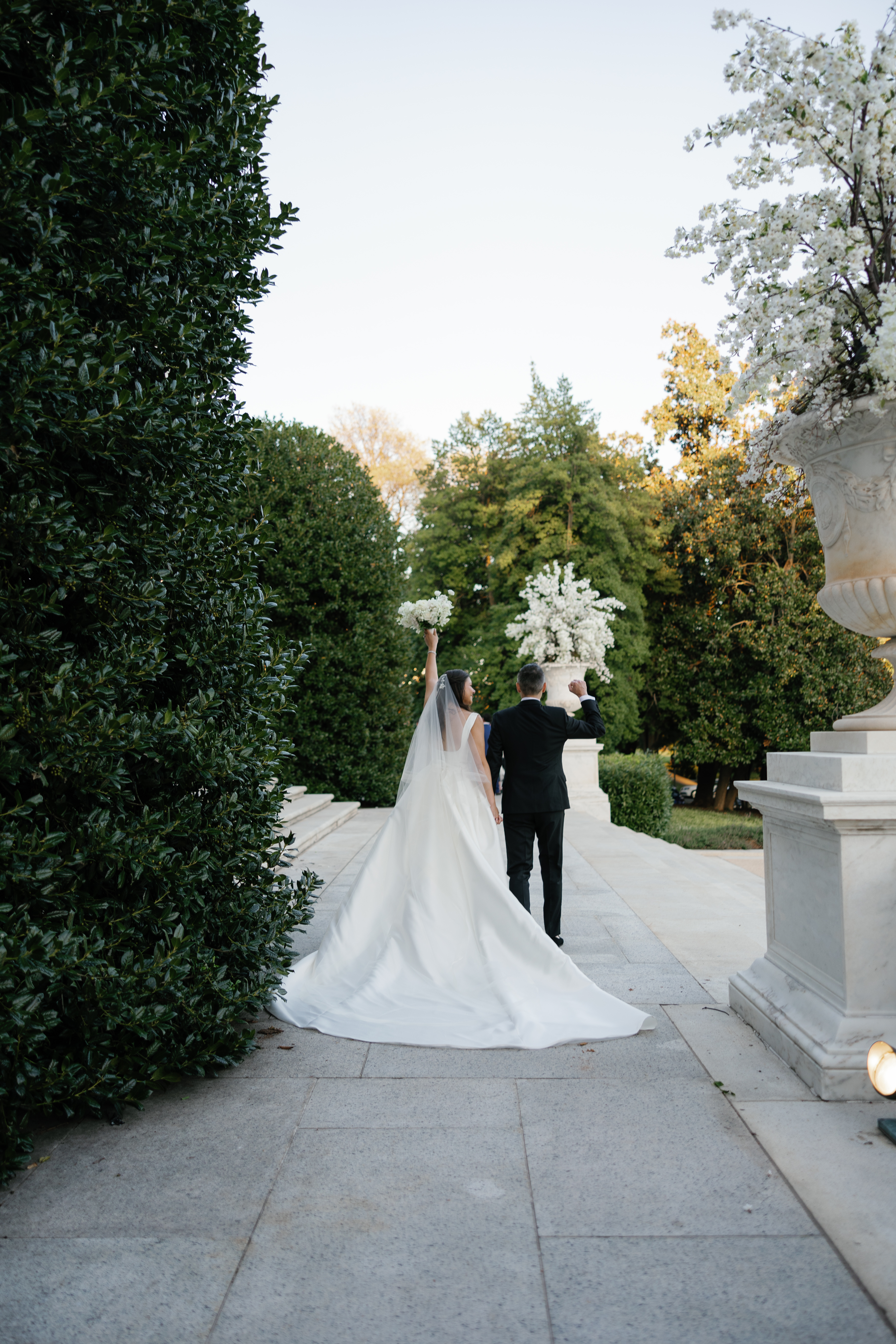 wedding photos at Potomac View Terrace DC